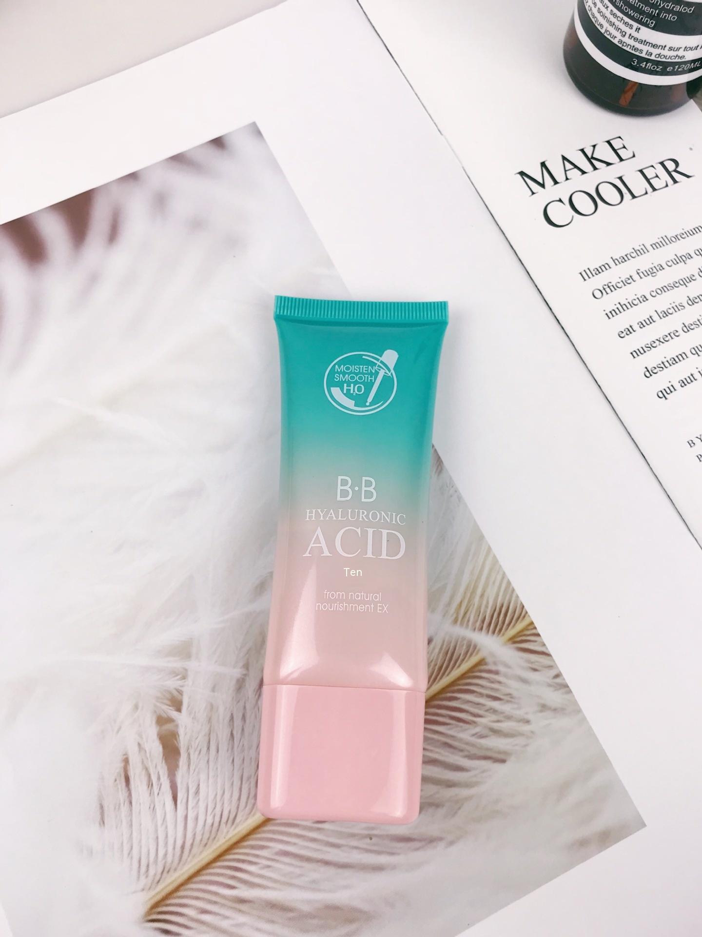Women Moisturizing Facial Care